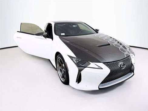 Used 2018 Lexus LC 500 Coupe w/ Touring Package image 19