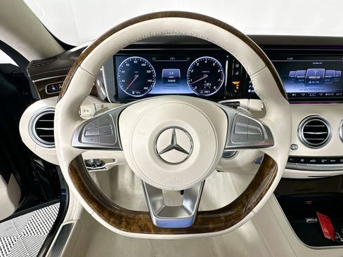 Used 2015 Mercedes-Benz S 550 4MATIC Coupe image 11
