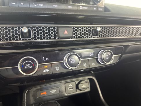 Used 2024 Honda Civic LX image 36