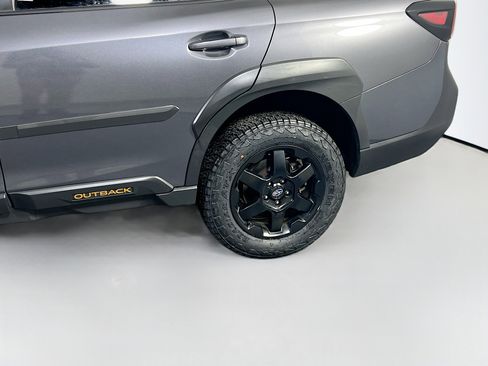 Used 2022 Subaru Outback Wilderness image 31