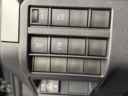 Used 2026 Toyota Tacoma SR5 AWD/4WD image 28