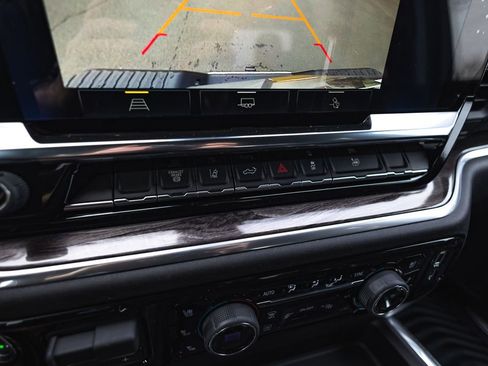 New 2026 Chevrolet Silverado 3500 LTZ w/ LTZ Convenience Package image 27