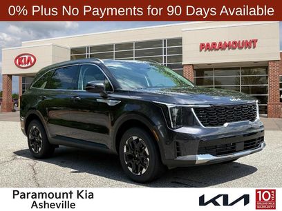 New 2025 Kia Sorento S