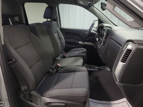 Used 2019 Chevrolet Silverado 1500 LT w/ All Star Edition image 23