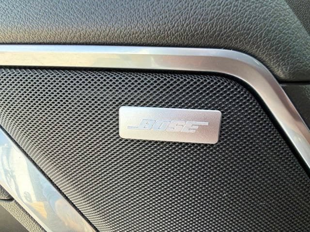 Used 2025 GMC Sierra 1500 SLT AWD/4WD image 14