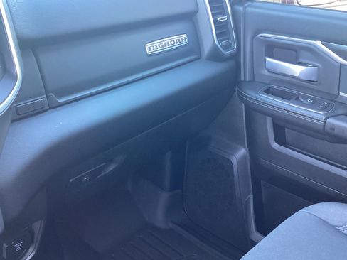 Used 2024 RAM 2500 Big Horn w/ Safety Group image 37