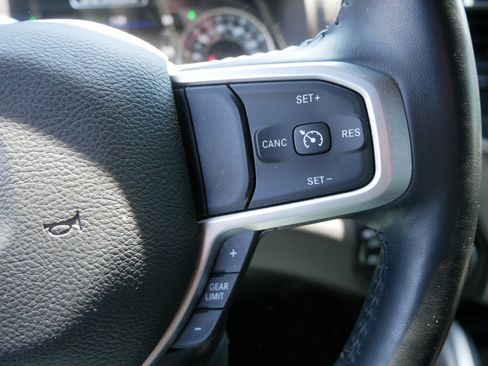 Used 2023 RAM 1500 Big Horn AWD/4WD image 24