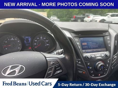 Used 2015 Hyundai Veloster Turbo R-Spec FWD image 6