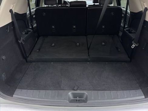 Used 2023 Nissan Pathfinder SL image 27