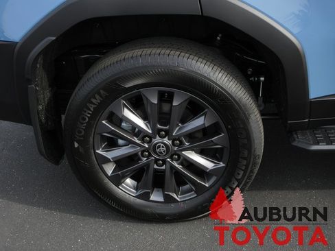 New 2026 Toyota Land Cruiser Base image 3