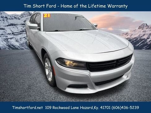 Used 2021 Dodge Charger SXT w/ Leather Interior Group image 3
