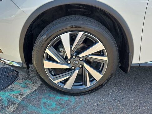 Used 2023 Nissan Murano SL w/ SL Moonroof Package FWD image 9