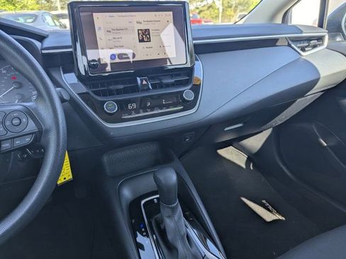 Used 2024 Toyota Corolla LE image 24