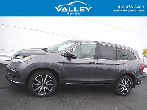 Used 2019 Honda Pilot Touring image 2