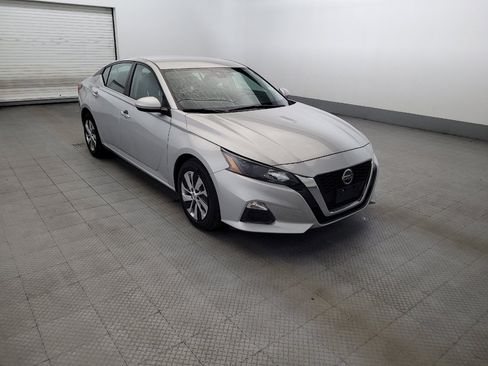 Used 2022 Nissan Altima 2.5 S w/ Driver Assist Package FWD image 13