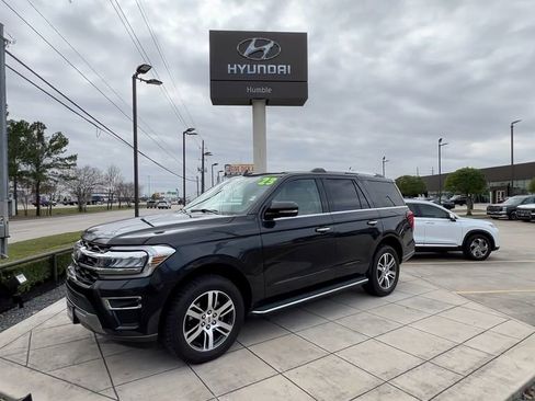 Used 2023 Ford Expedition Limited image 8