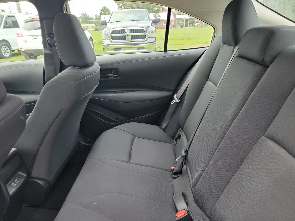 Used 2024 Toyota Corolla LE FWD image 18