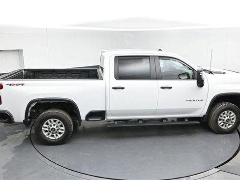Used 2026 Chevrolet Silverado 2500 W/T image 36