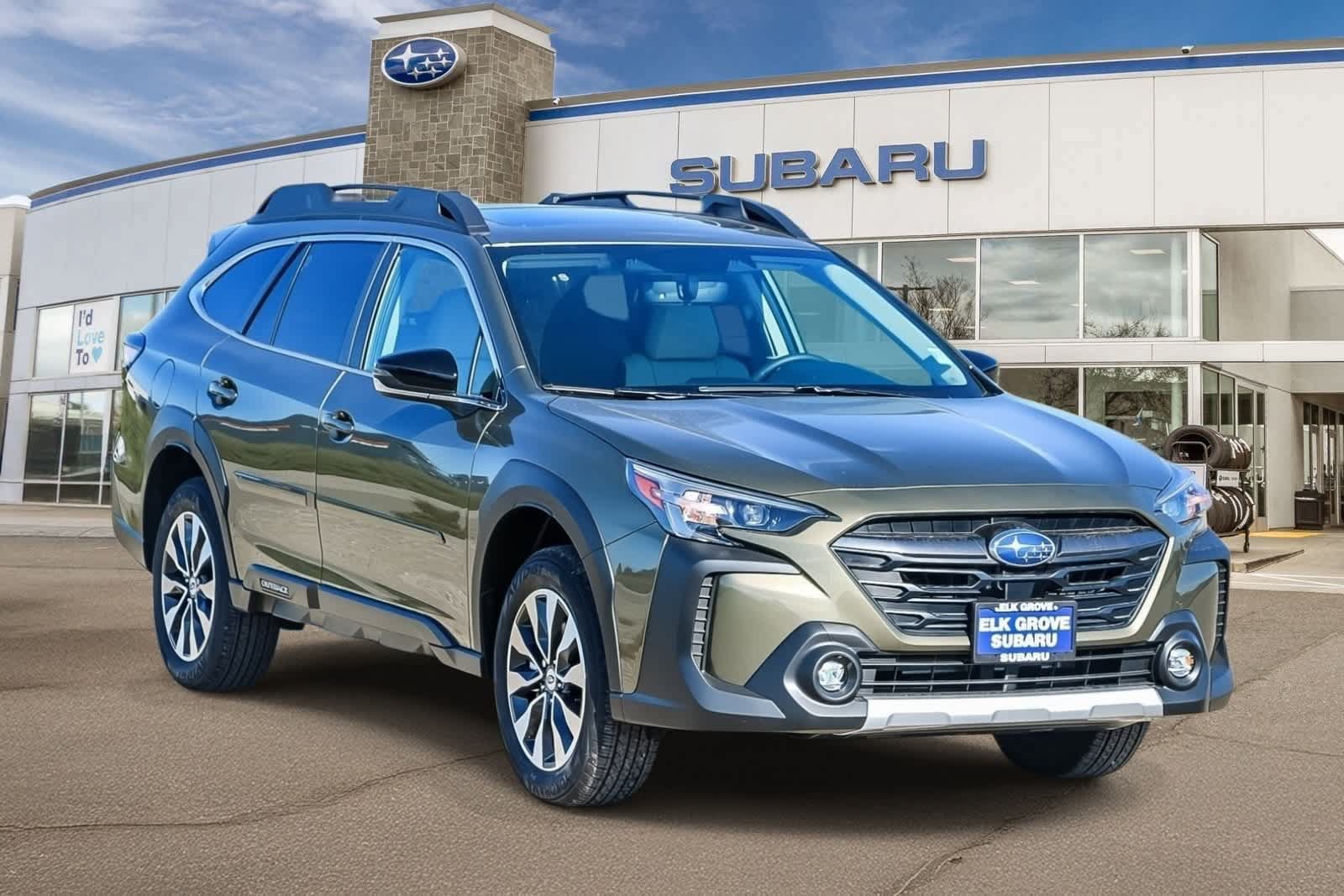 Used 2025 Subaru Outback Limited AWD/4WD image 5