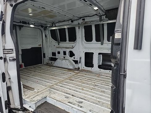 Used 2019 Ford Transit 250 130 Low Roof image 8