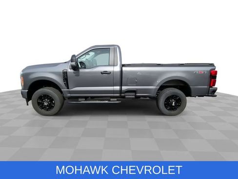 Used 2023 Ford F250 XL w/ STX Appearance Package image 6