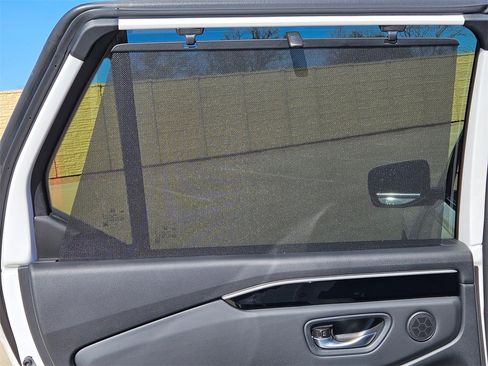 New 2025 Honda Pilot EX-L image 16