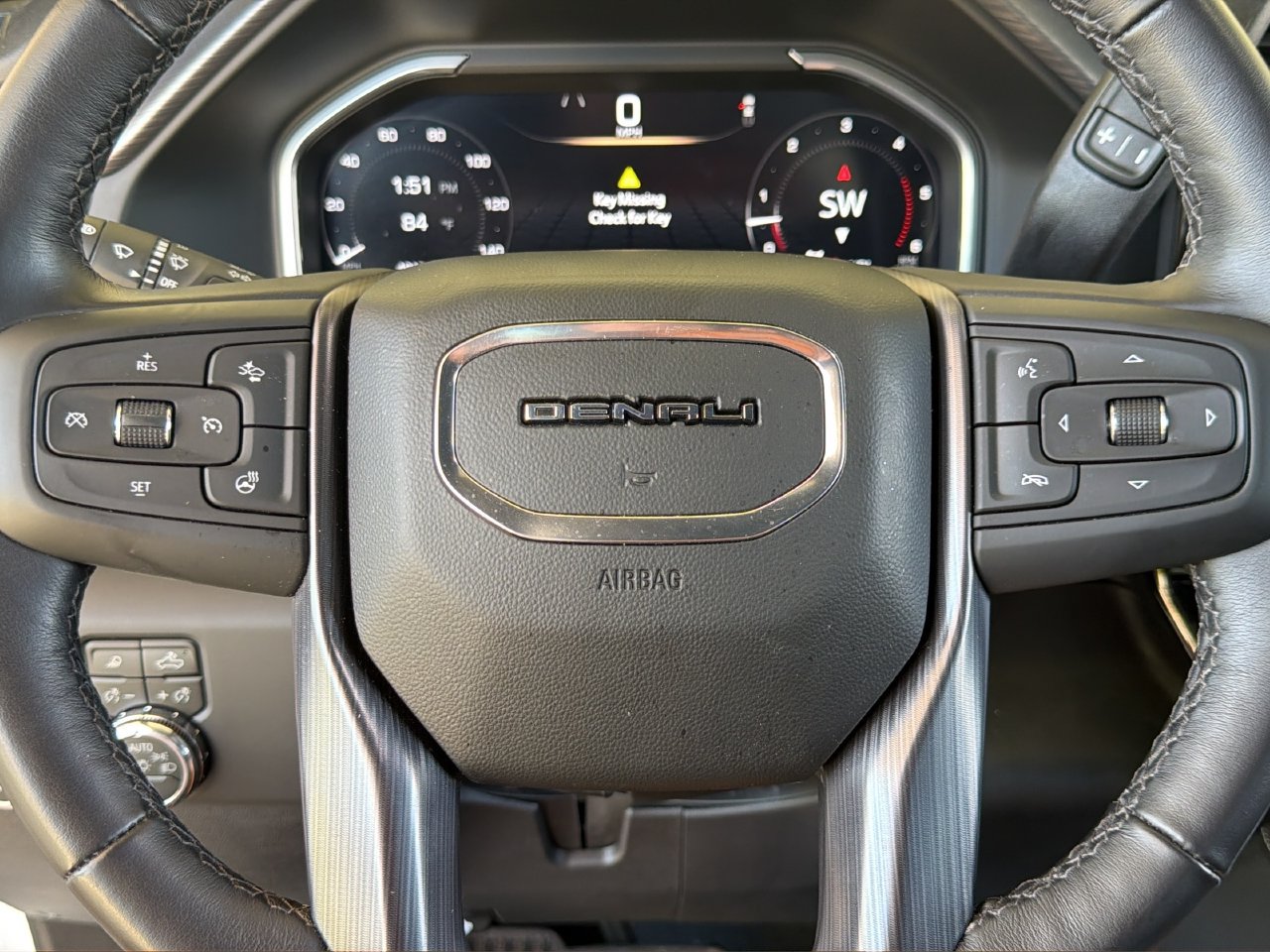 Used 2026 GMC Sierra 3500 Denali Ultimate AWD/4WD image 22