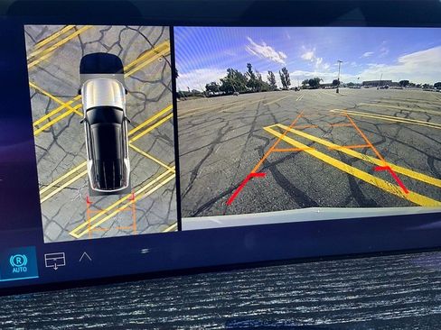 New 2026 Cadillac Escalade IQL Luxury image 27