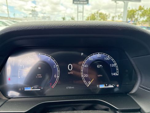 Used 2025 Jeep Grand Cherokee Laredo X RWD image 21