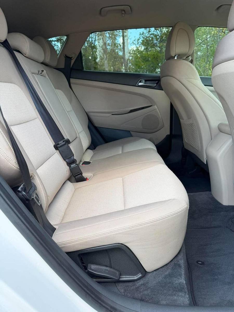 Used 2016 Hyundai Tucson SE FWD image 16