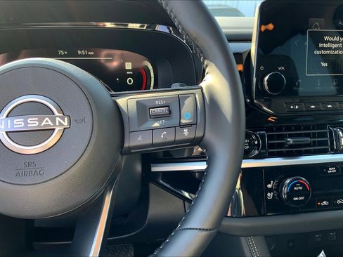 New 2025 Nissan Pathfinder Platinum w/ Cargo Package image 22