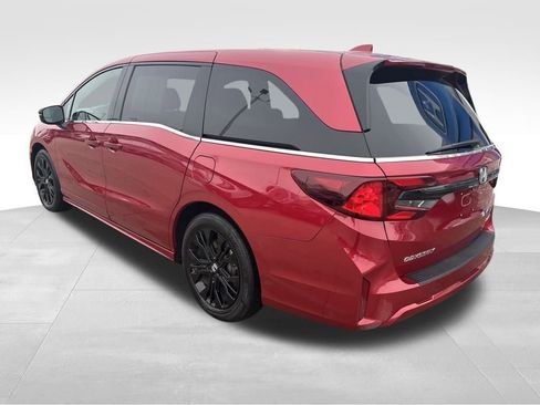 Certified 2025 Honda Odyssey Sport-L image 4