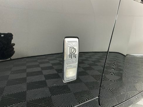 Used 2014 Rolls-Royce Wraith RWD image 29