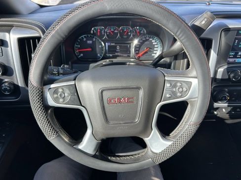 Used 2018 GMC Sierra 2500 SLE image 17