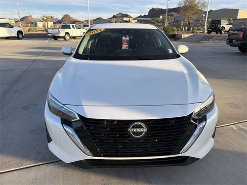 Used 2024 Nissan Sentra SV image 2