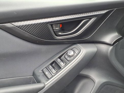 Certified 2023 Subaru Crosstrek 2.0i Premium image 4