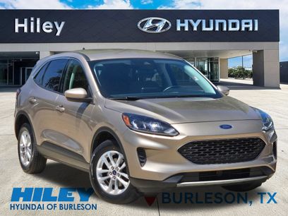 Used 2021 Ford Escape SE w/ Convenience Package
