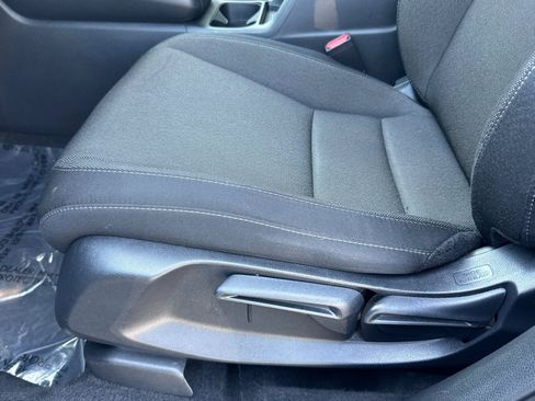 Used 2024 Honda CR-V LX image 15