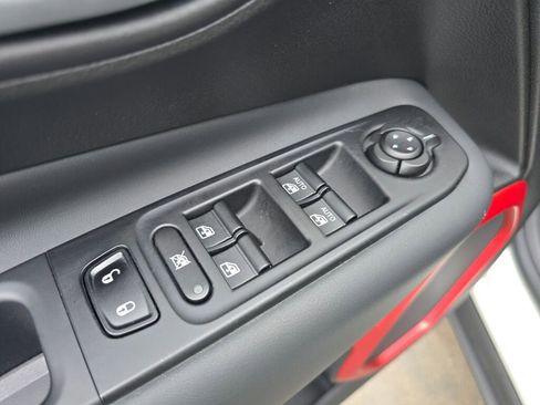 Used 2023 Jeep Renegade Trailhawk w/ Sun/Sound Group image 19