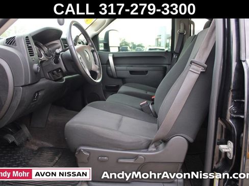 Used 2014 Chevrolet Silverado 2500 LT w/ Interior Plus Package AWD/4WD image 15