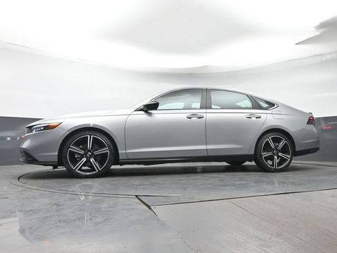 Used 2024 Honda Accord Sport image 26