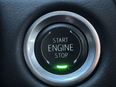 Used 2024 Chevrolet Tahoe High Country w/ Premium Package 2 image 21