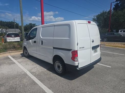 Used 2020 Nissan NV200 S FWD image 3