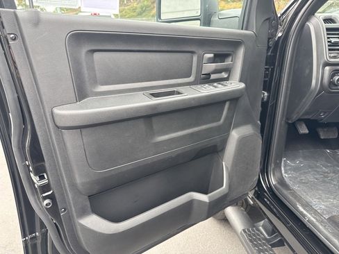 New 2025 RAM 2500 Tradesman image 16