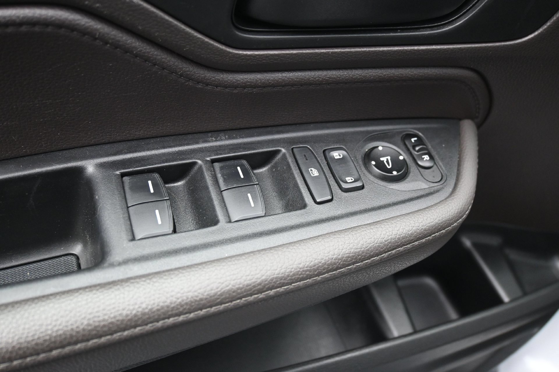 Used 2020 Honda Odyssey EX image 19
