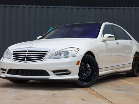 Used 2010 Mercedes-Benz S 550 image 1
