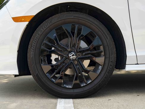 Used 2026 Honda Odyssey Sport-L image 14