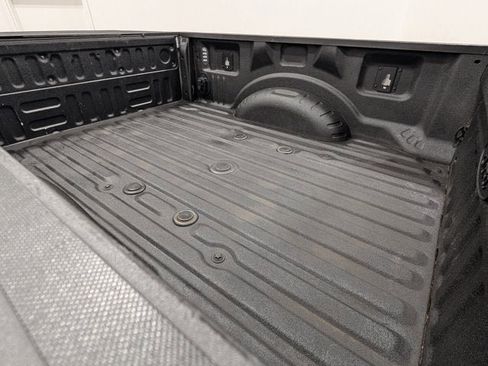 Used 2017 Ford F350 Platinum w/ Platinum Ultimate Package image 23