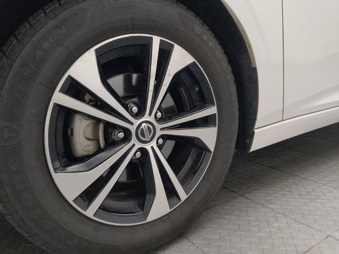 Used 2022 Nissan Sentra SV FWD image 31
