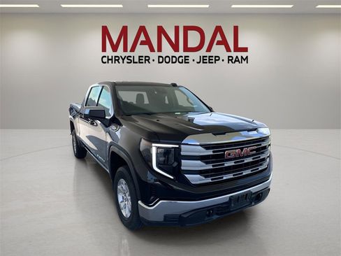 Used 2024 GMC Sierra 1500 SLE image 6